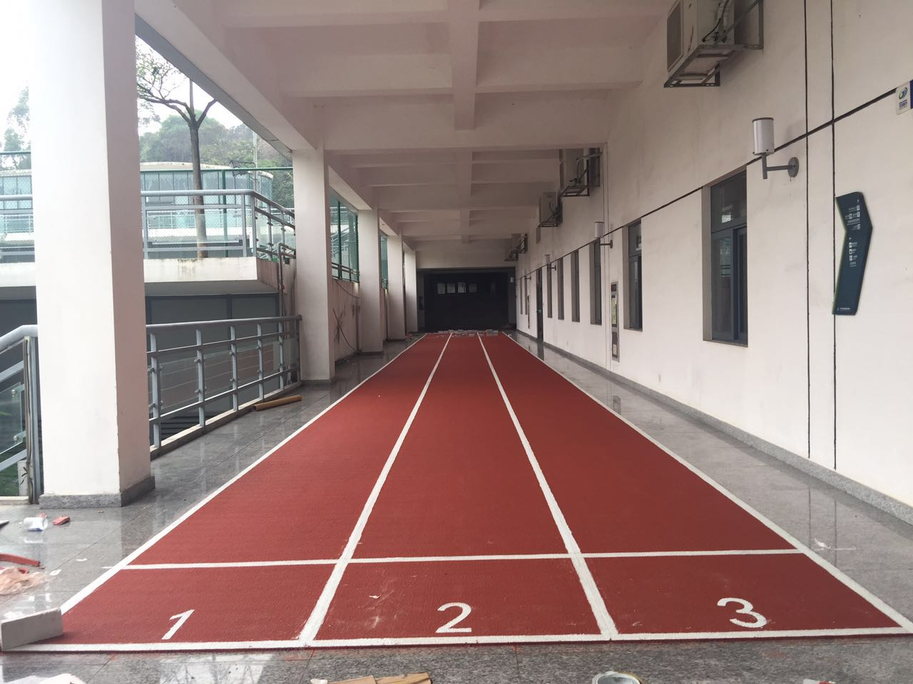 全國施工預制型跑道 承接學(xué)校、廣場(chǎng)、公園塑膠跑道工程